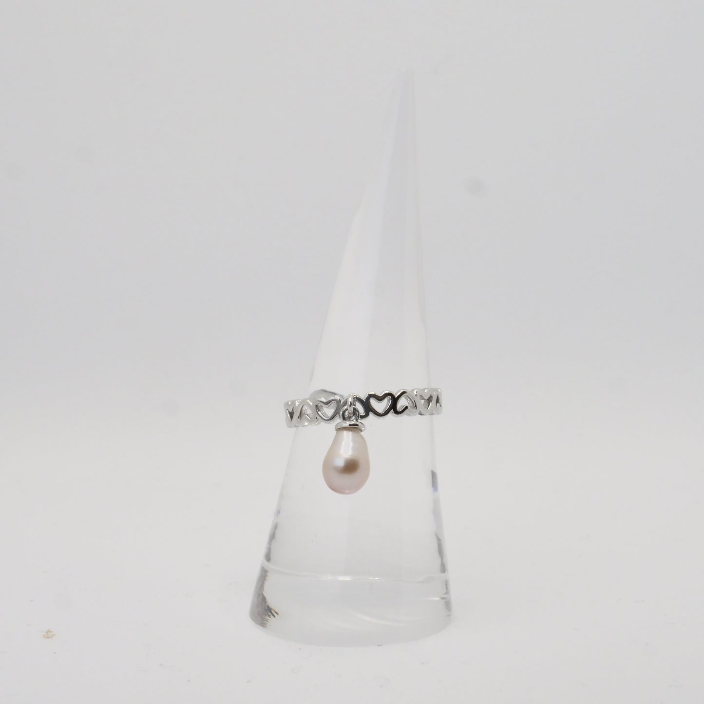 Herzchen-Ring mit Tropfenperle