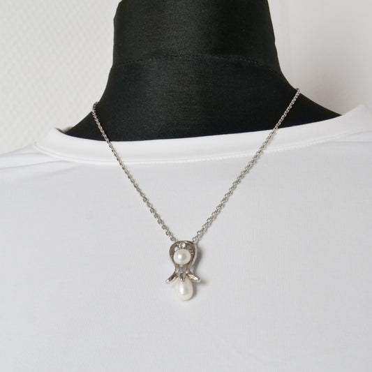 Kette aus Edelstahl mit Edelstahl-Anhänger
